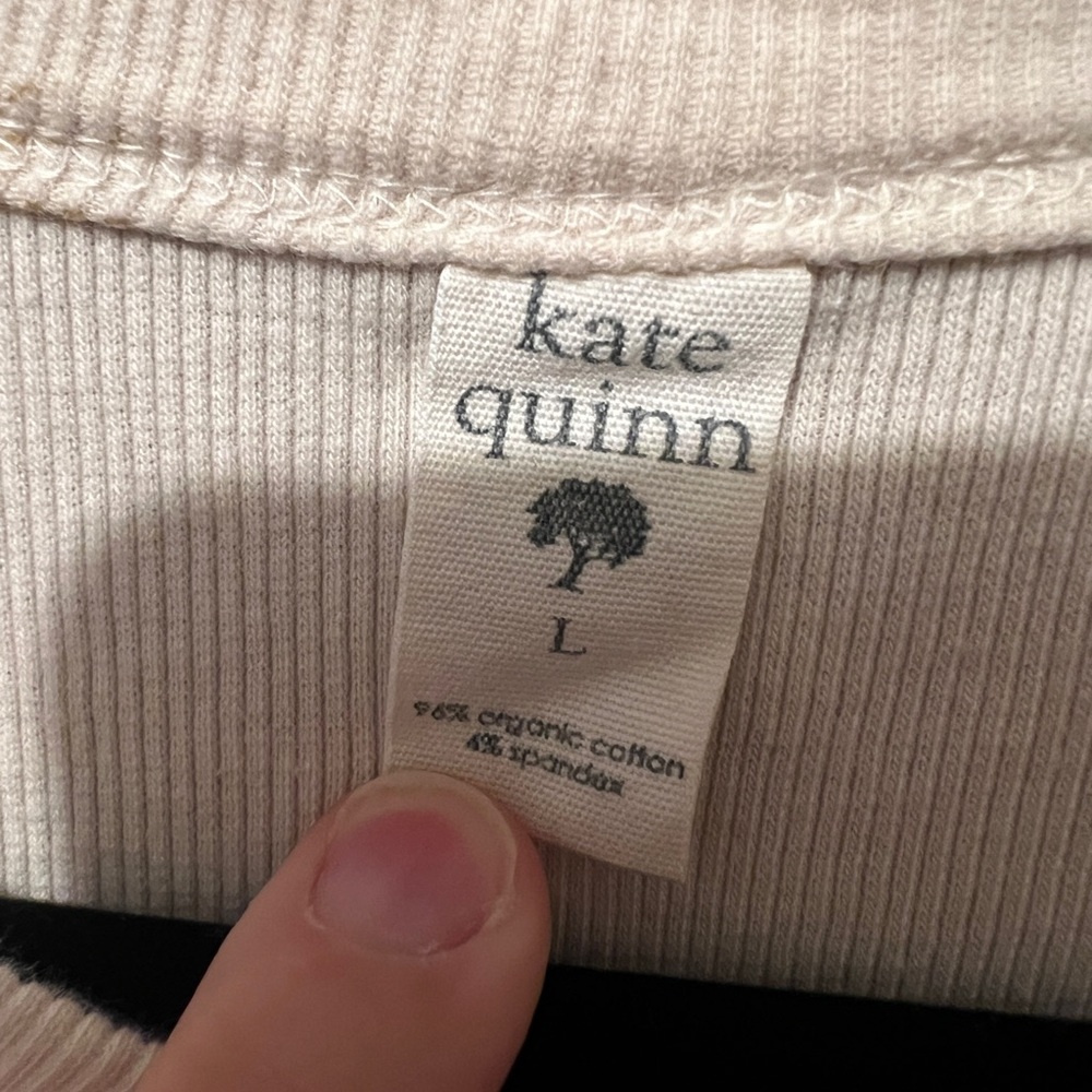 Kate Quinn Men's Sunburst Henley Shirt - Picture 3 of 4